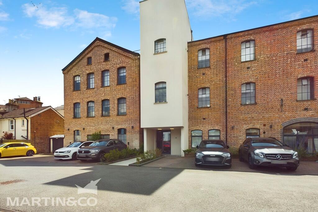 Main image of property: Tunnel Road, Tunbridge Wells