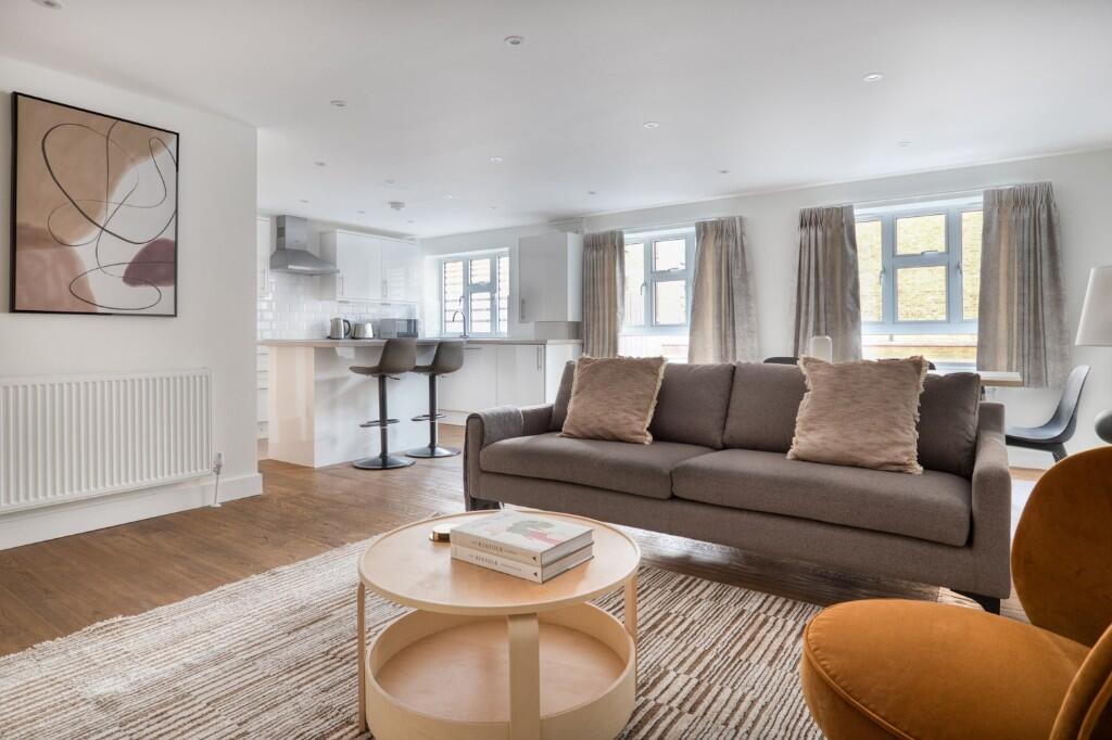 Main image of property: Edgware Road, London, W2