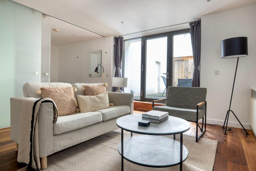 Main image of property: Newman Street, London, W1T
