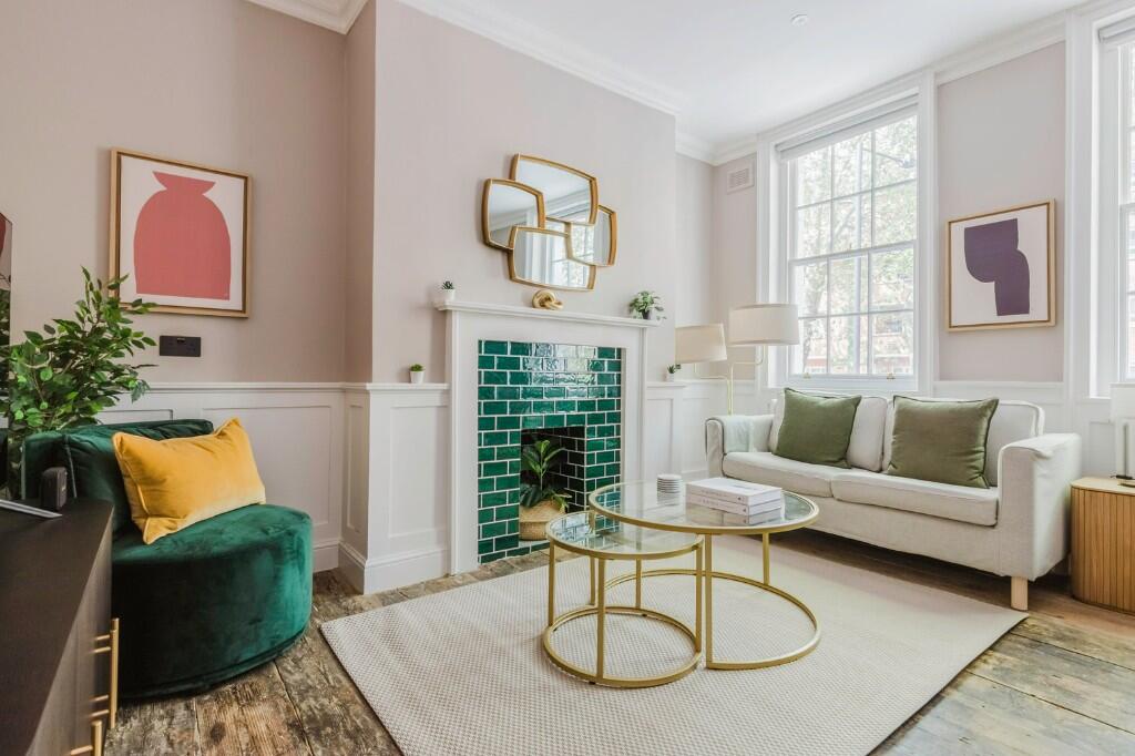 Main image of property: Cable Street, London, E1