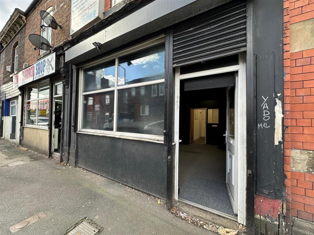 Main image of property: 305, Edge Lane Droylsden, Manchester, M43 6BS