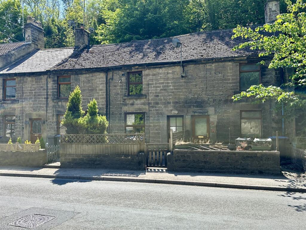 Main image of property: The Dale, Stoney Middleton