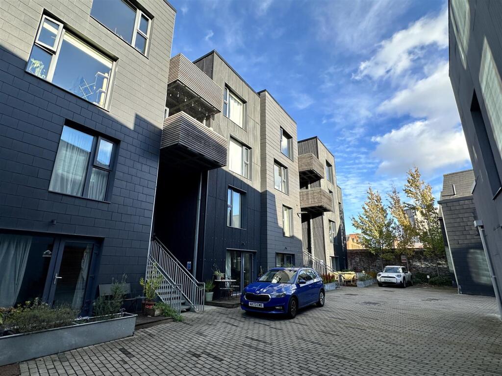 Main image of property: Little Kelham, Sheffield