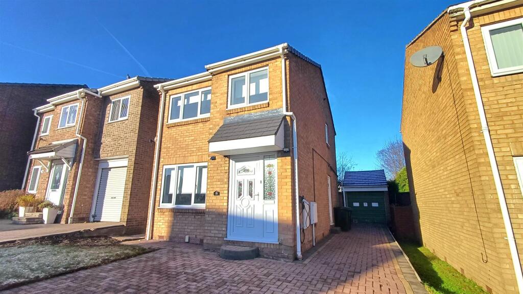 Main image of property: Stubbin Close, Rawmarsh, Rotherham