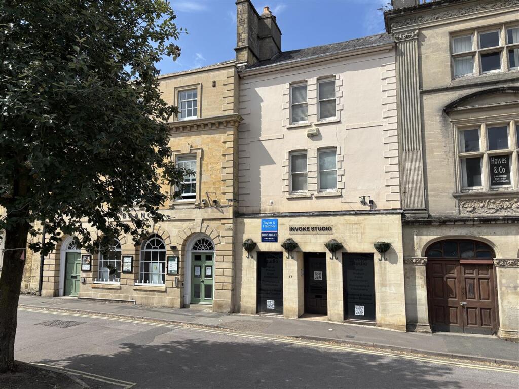 Main image of property: Market Place, Chipping Norton