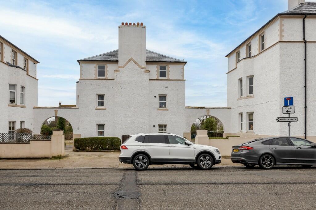 4 bedroom apartment for sale in East King Street, Helensburgh