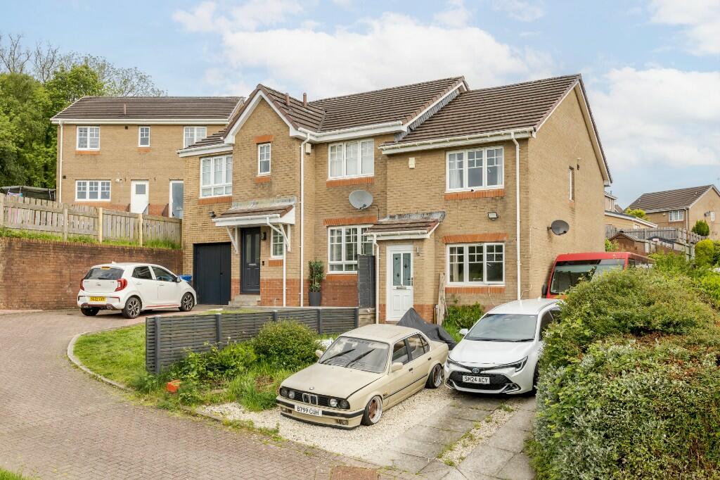 2 bedroom semidetached house for sale in Perrays Drive, Dumbarton, Dunbartonshire, G82