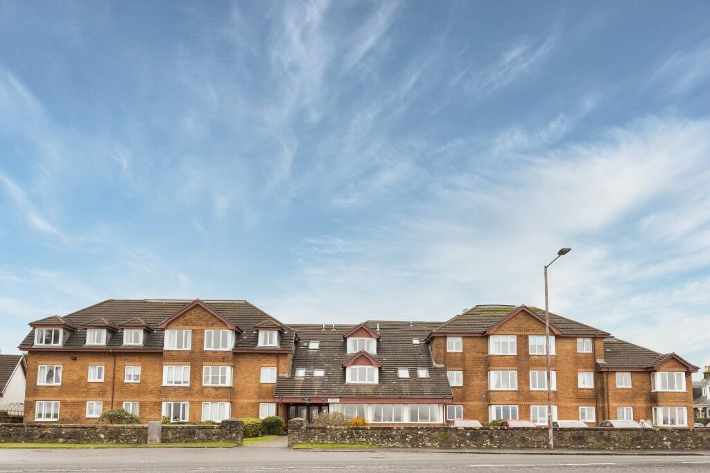 Main image of property: Flat 11, Clyde Court, 123 West Clyde Street, Helensburgh, Argyll And Bute, G84