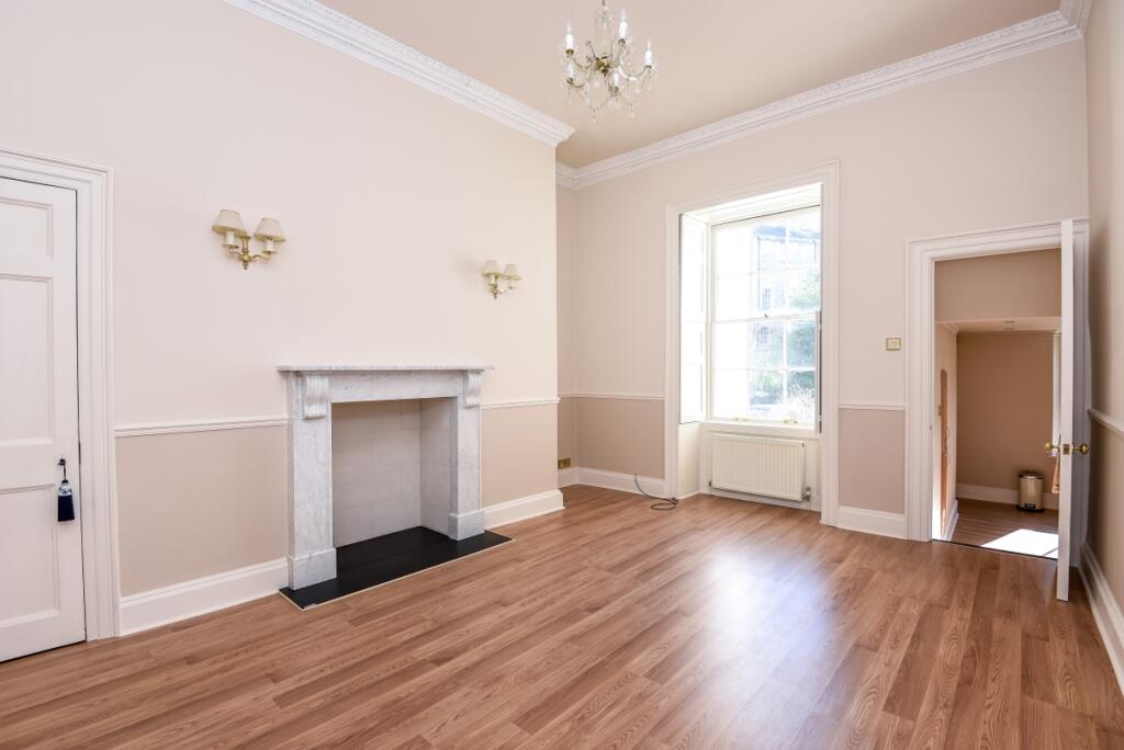 2 bedroom apartment for rent in Great Pulteney Street Bath BA2