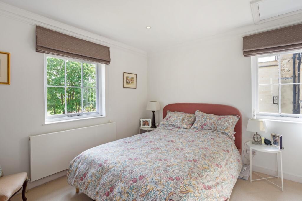 Additional property image - Great Pulteney Street Bath BA2