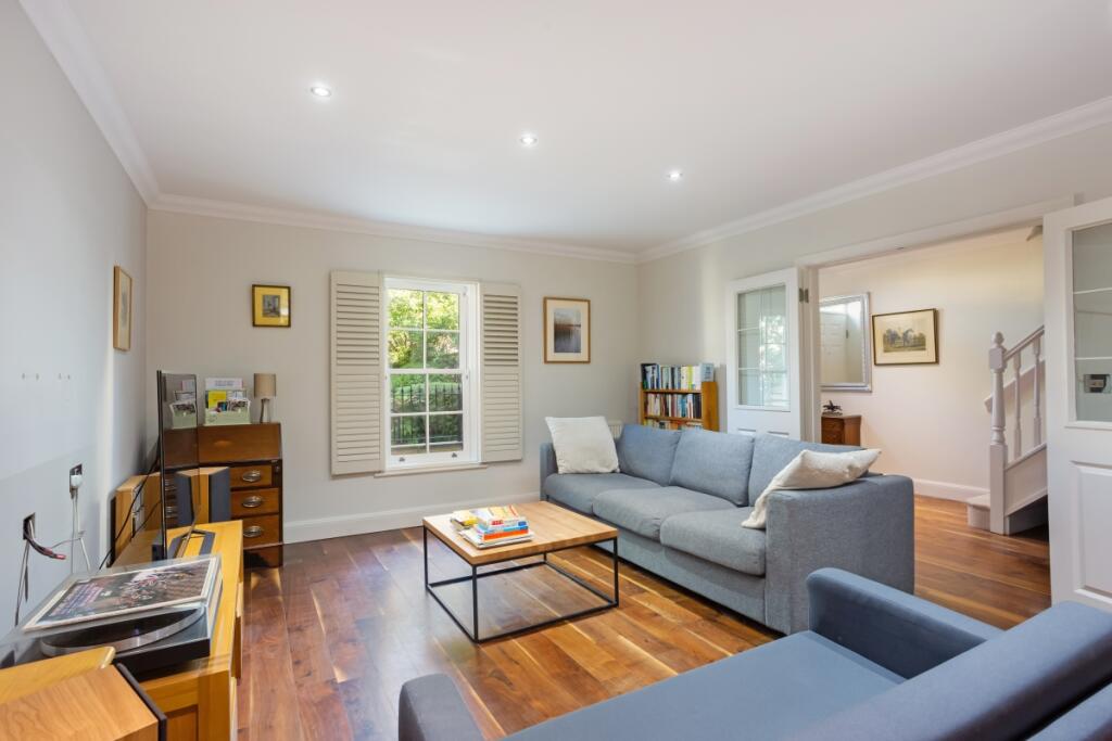 Main image of property: Eveleigh Avenue Bath BA1