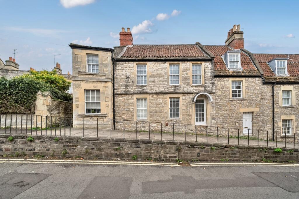 Main image of property: Trafalgar Road Bath BA1