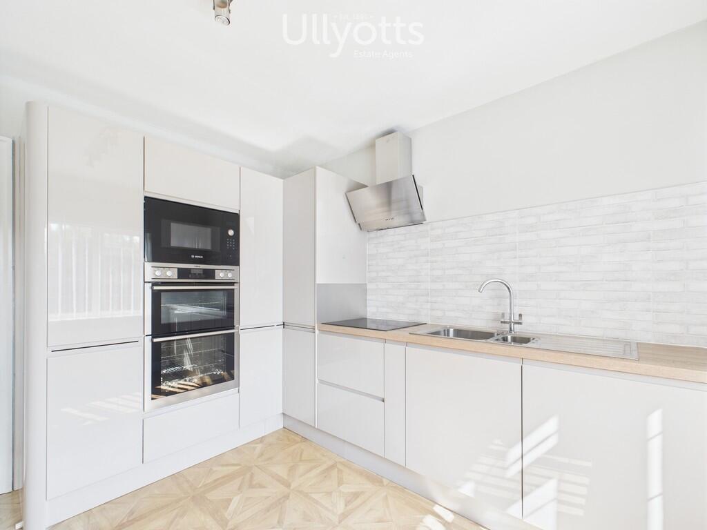 Main image of property: Wellington Road, Bridlington