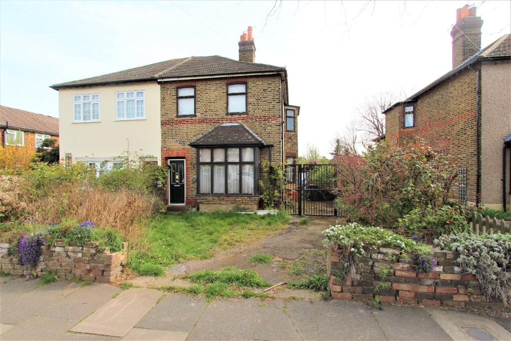 Main image of property: First Avenue, London, EN1