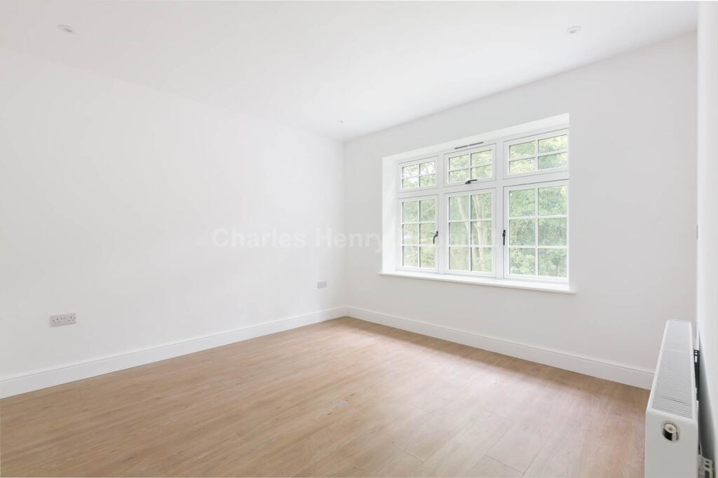Additional property image - Shenley Lane, St Albans, AL2
