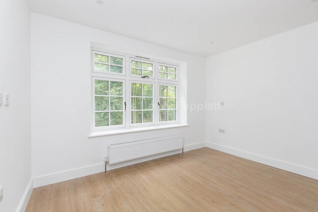 Additional property image - Shenley Lane, St Albans, AL2