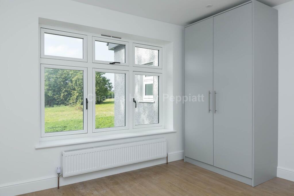 Additional property image - Shenley Lane, St Albans, AL2