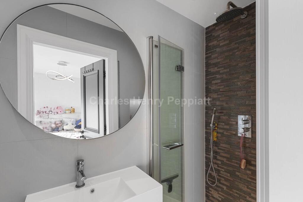 Additional property image - Nimrod Close, St Albans, AL4