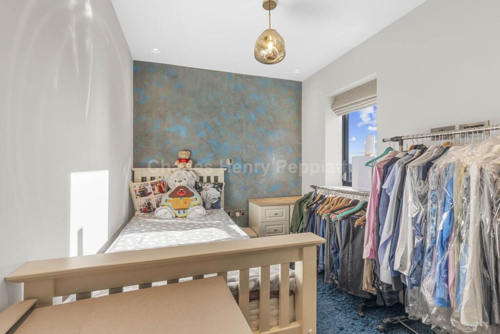 Additional property image - Nimrod Close, St Albans, AL4