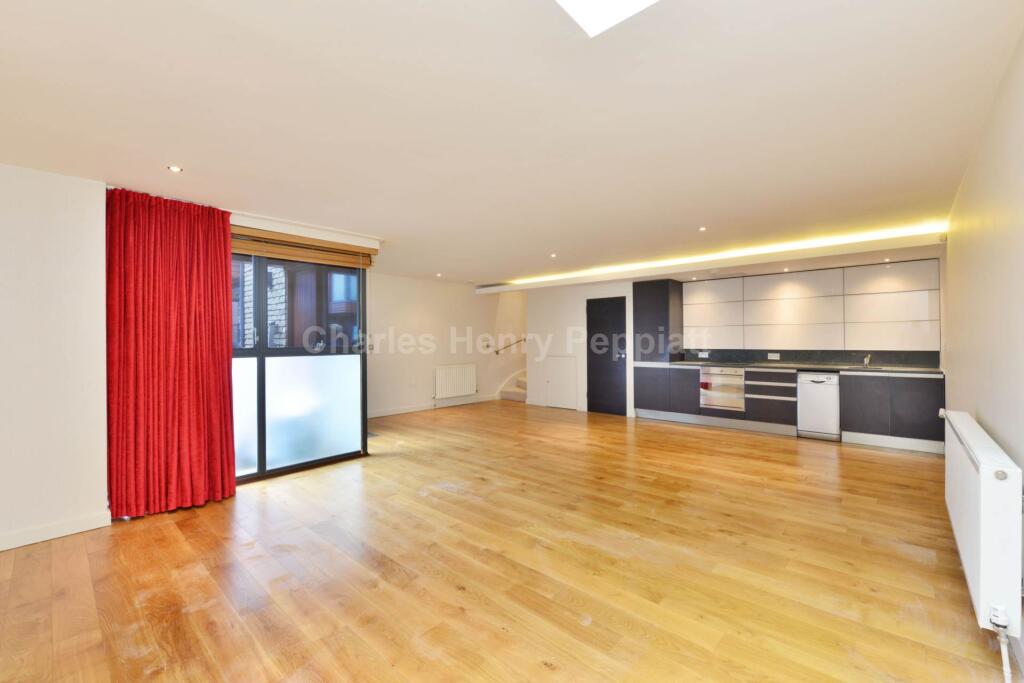 Main image of property: Newbury Mews, Kentish Town, NW5