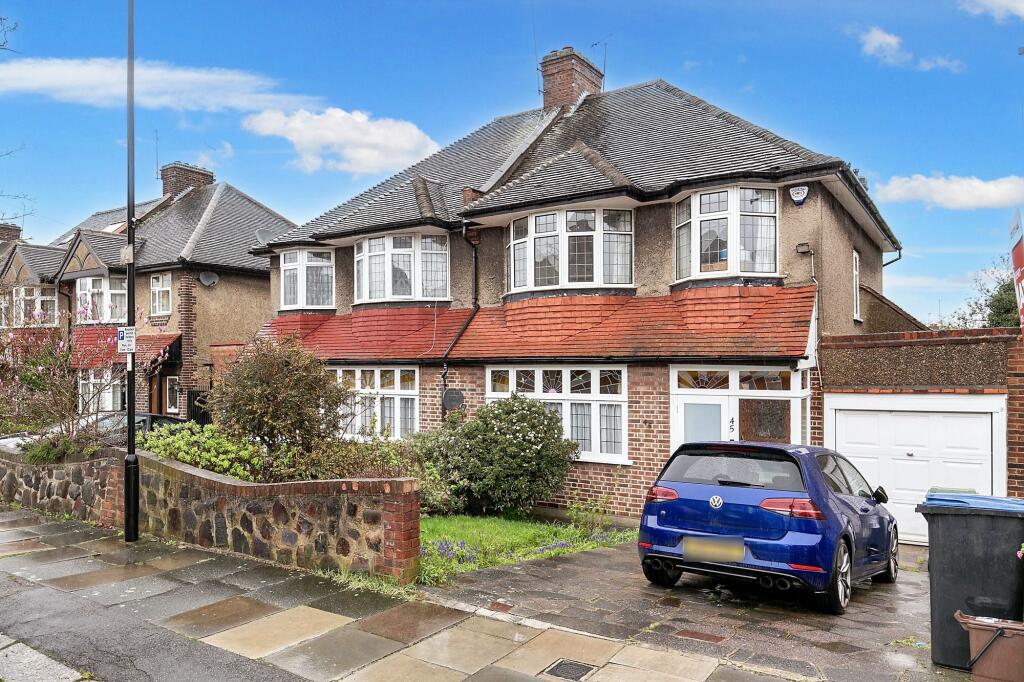 Main image of property: Ravenscraig Road, London, N11