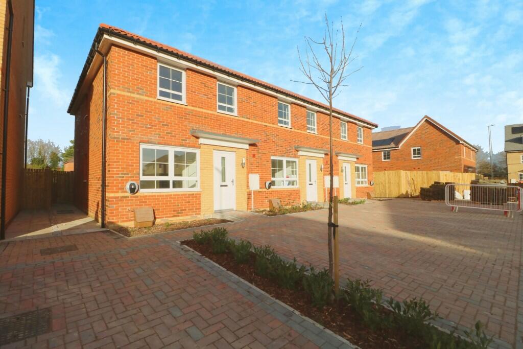 Main image of property: Woodmansey Mile, Beverley, East Riding Of Yorkshire, HU17