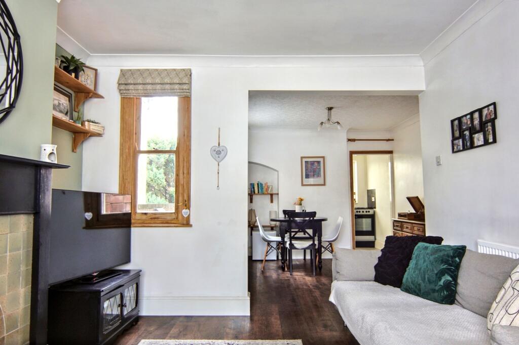 Additional property image - Clinton Lane, Kenilworth, CV8