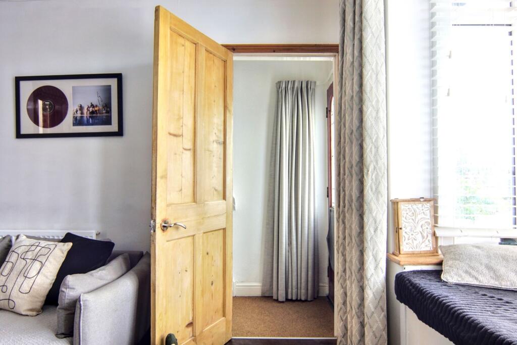Additional property image - Clinton Lane, Kenilworth, CV8