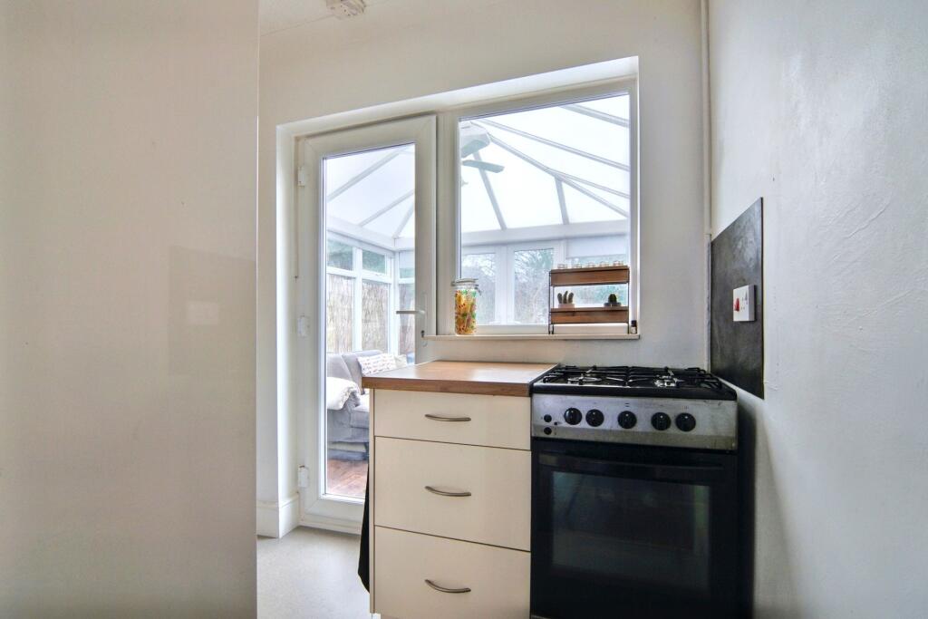 Additional property image - Clinton Lane, Kenilworth, CV8