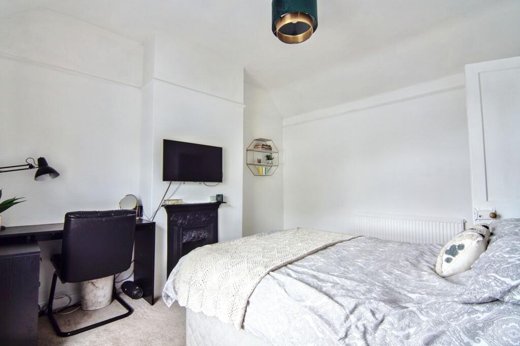 Additional property image - Clinton Lane, Kenilworth, CV8
