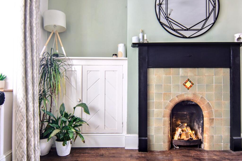 Additional property image - Clinton Lane, Kenilworth, CV8