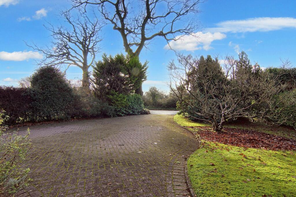 Additional property image - Old Waste Lane, Balsall Common, CV7