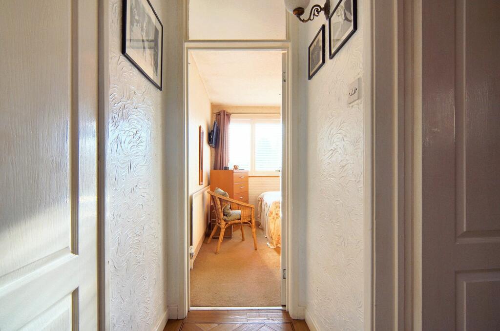 Additional property image - Thornby Avenue, Kenilworth, CV8