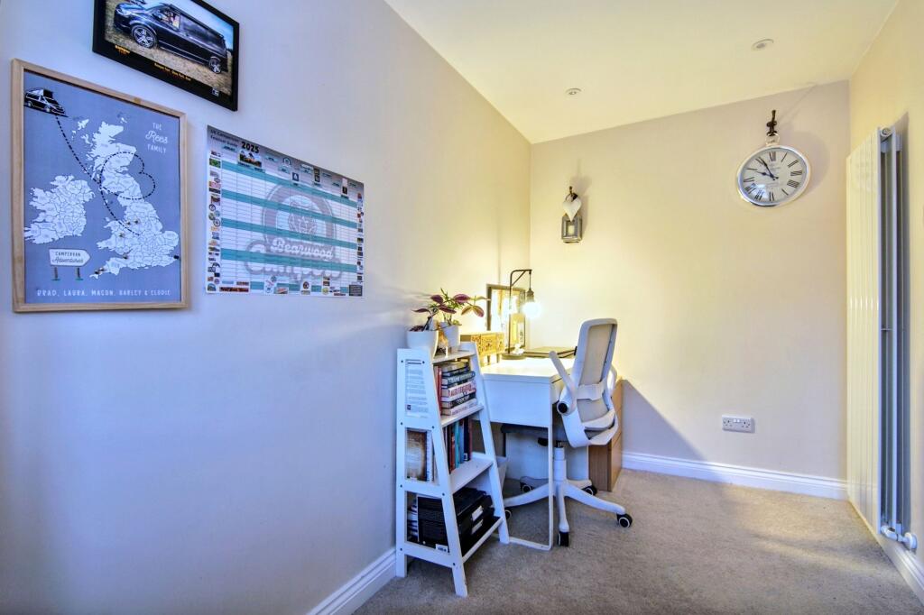 Additional property image - Rangoon Road, Solihull, B92