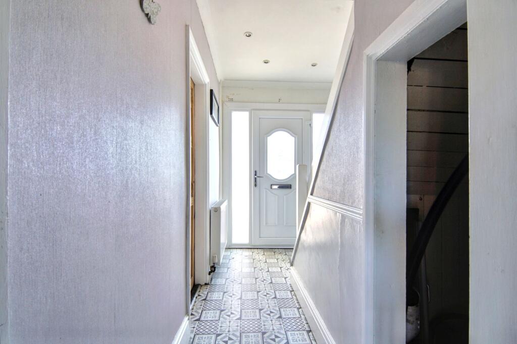 Additional property image - 9 Beech Tree Avenue, Tile Hill, CV4