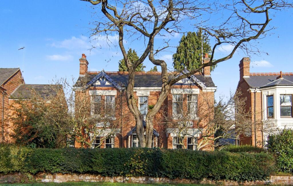 Main image of property: South Avenue, Coventry, CV2