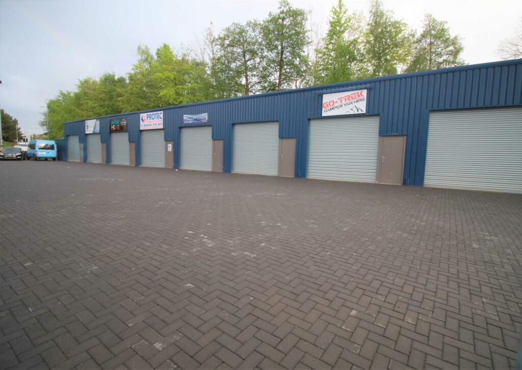 Mixed use property for rent in Bogston Lane, Greenock, PA15