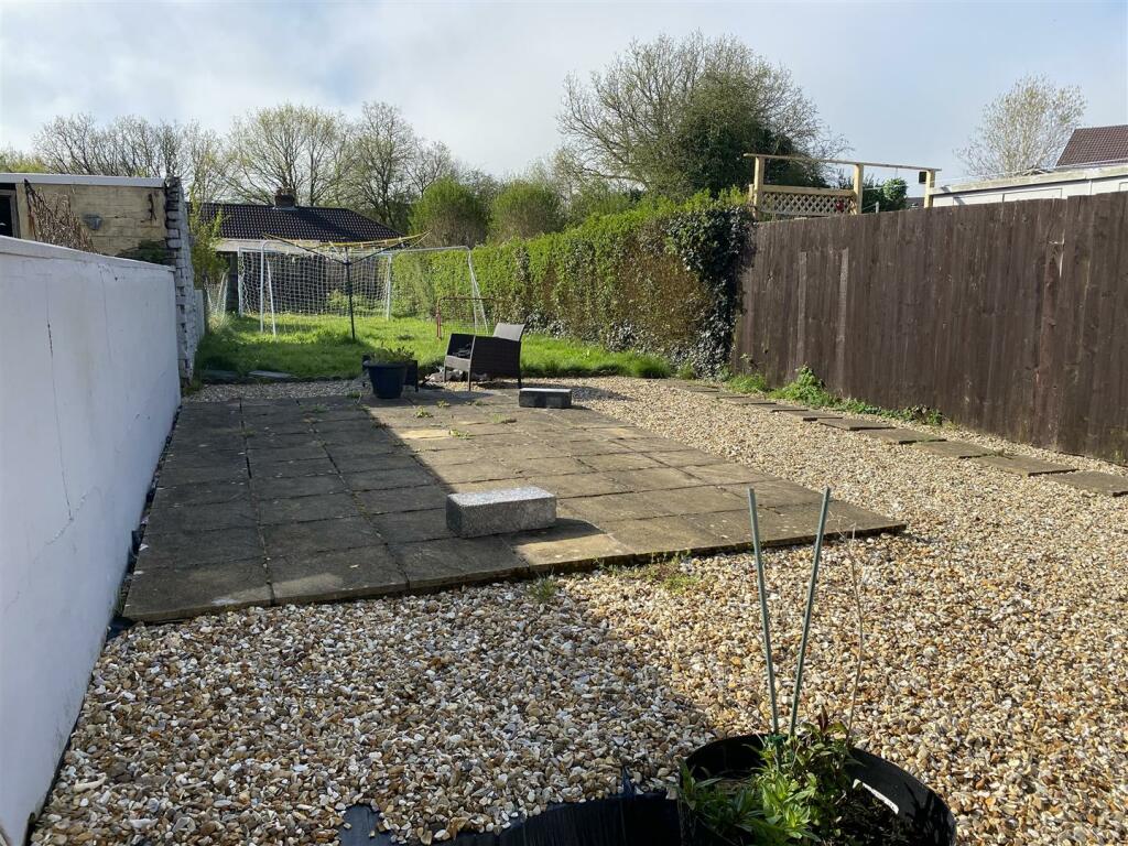 3 bedroom semidetached house for sale in Tycroes Road, Tycroes