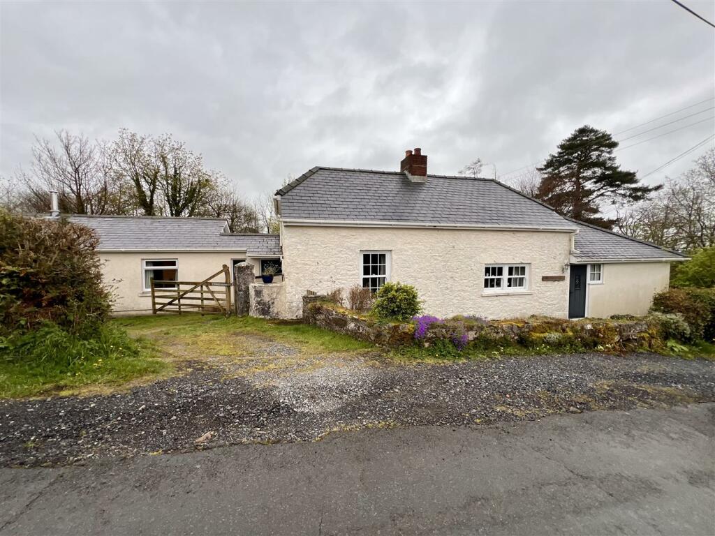 3 bedroom cottage for sale in Salem, Llandeilo, SA19