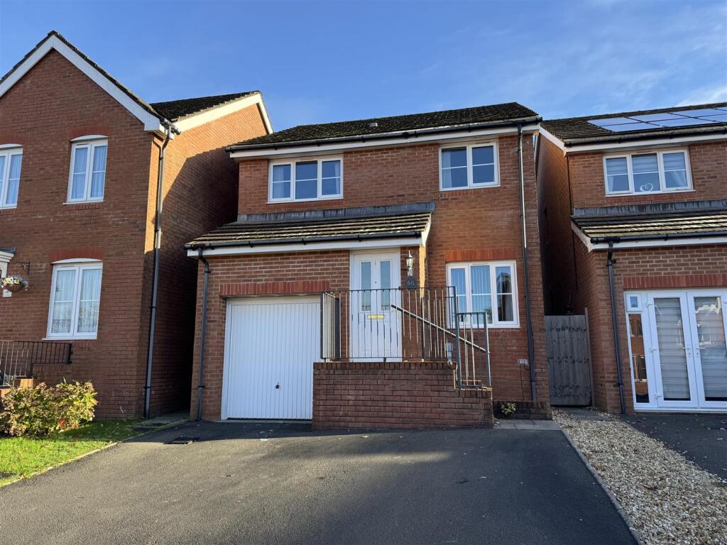 Main image of property: Dol Y Dderwen, Ammanford