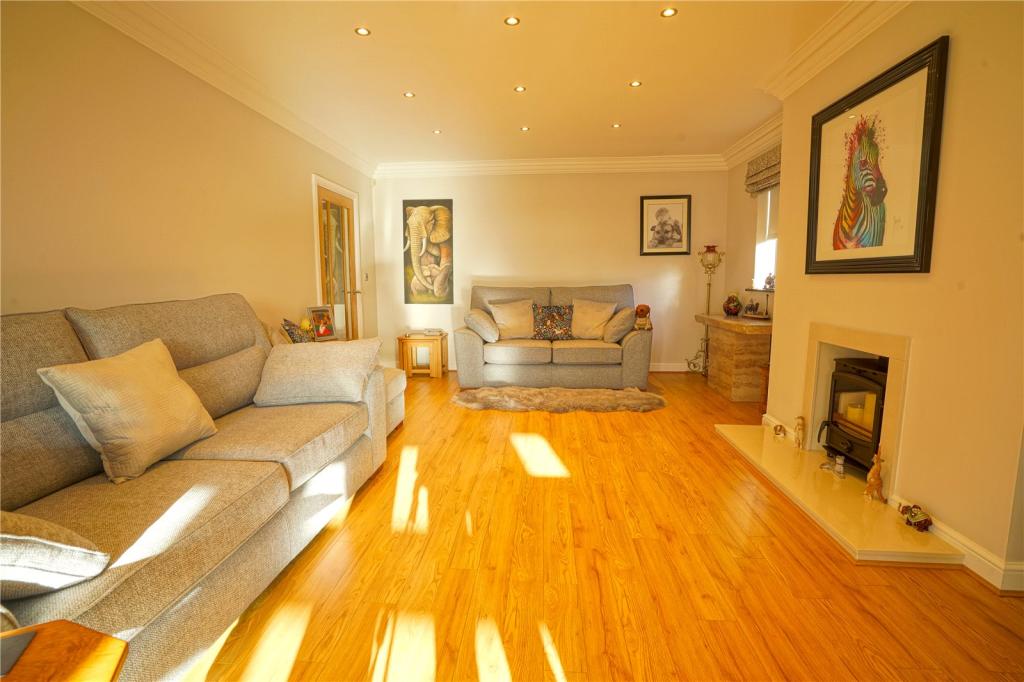 3 bedroom bungalow for sale in Moat Lane, Wickersley, Rotherham, South