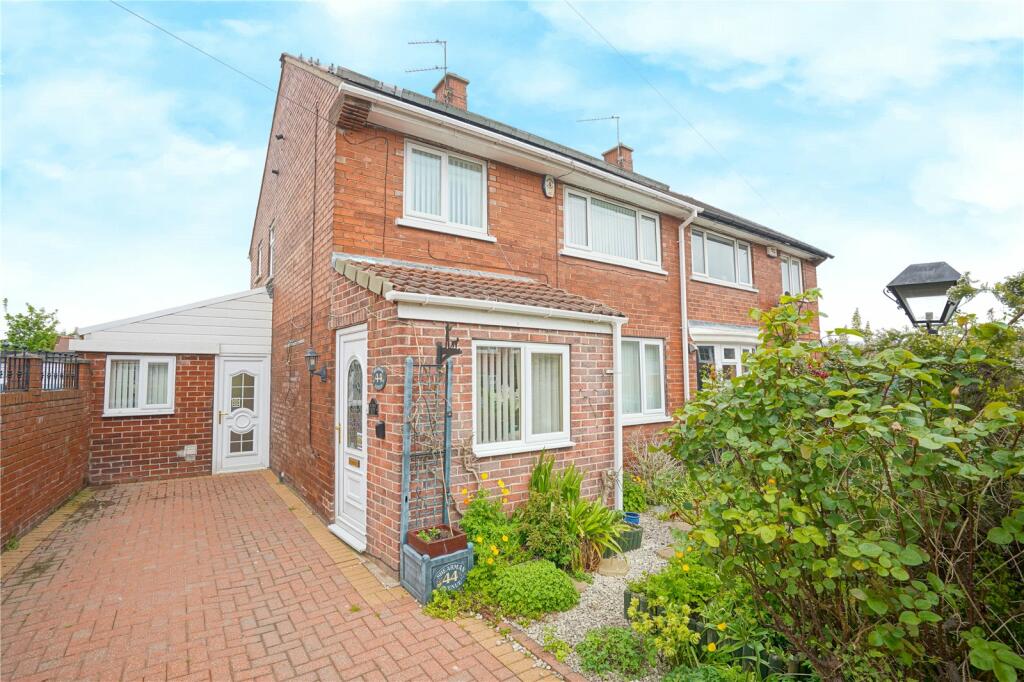 3 bedroom semidetached house for sale in Shearman Avenue, Kimberworth