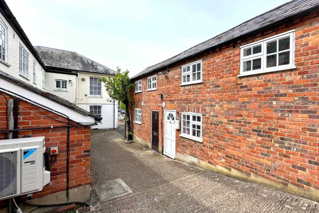 Main image of property: ** DEVELOPMENT OPPORTUNITY ** THE COACH HOUSE - Marlowes, Hemel Hempstead, HP1 1LF