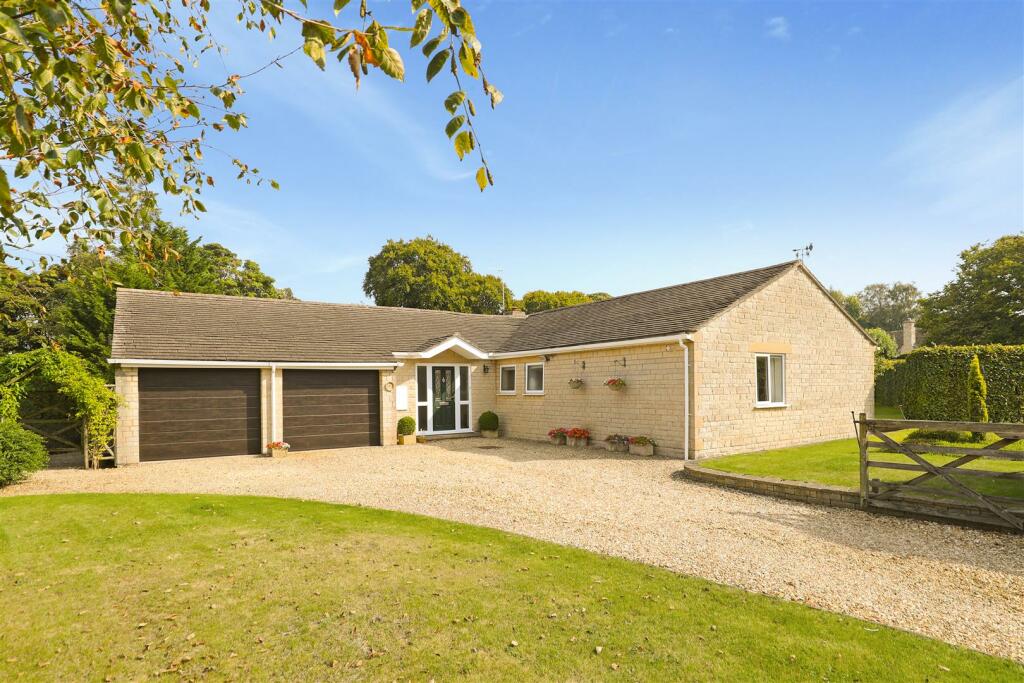 4 bedroom house for sale in Burleigh Tor, Burleigh, Stroud, GL5