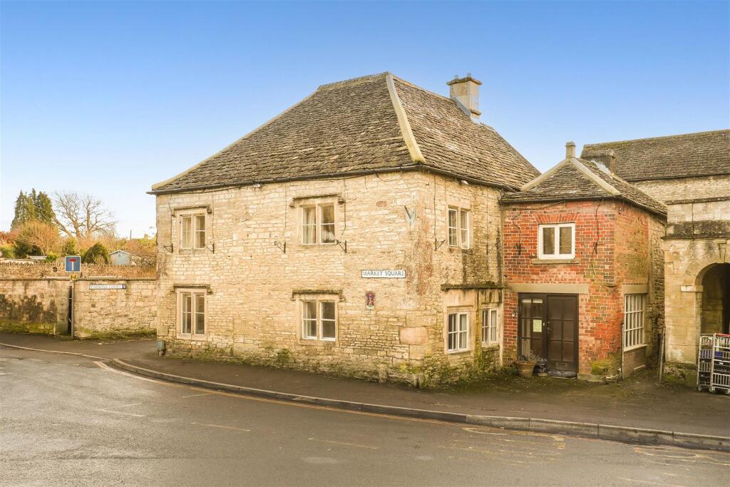 Main image of property: Market Square, Minchinhampton