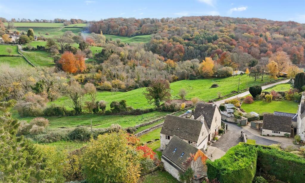 Main image of property: Forwood, Minchinhampton, Stroud