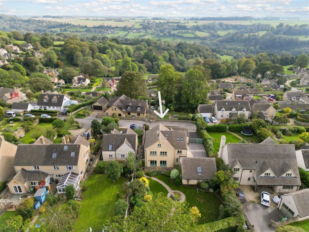 7 bedroom detached house for sale in Oakridge Lynch, Stroud, GL6