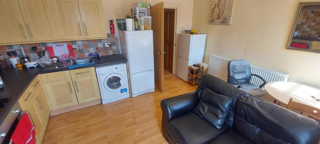 Additional property image - Brunswick Street, Canton, Cardiff