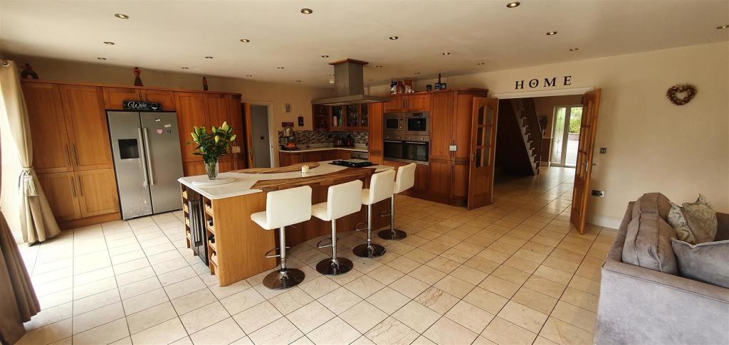 Additional property image - Hollybush Road, Cyncoed, Cardiff