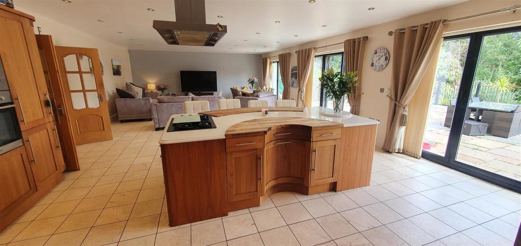 Additional property image - Hollybush Road, Cyncoed, Cardiff